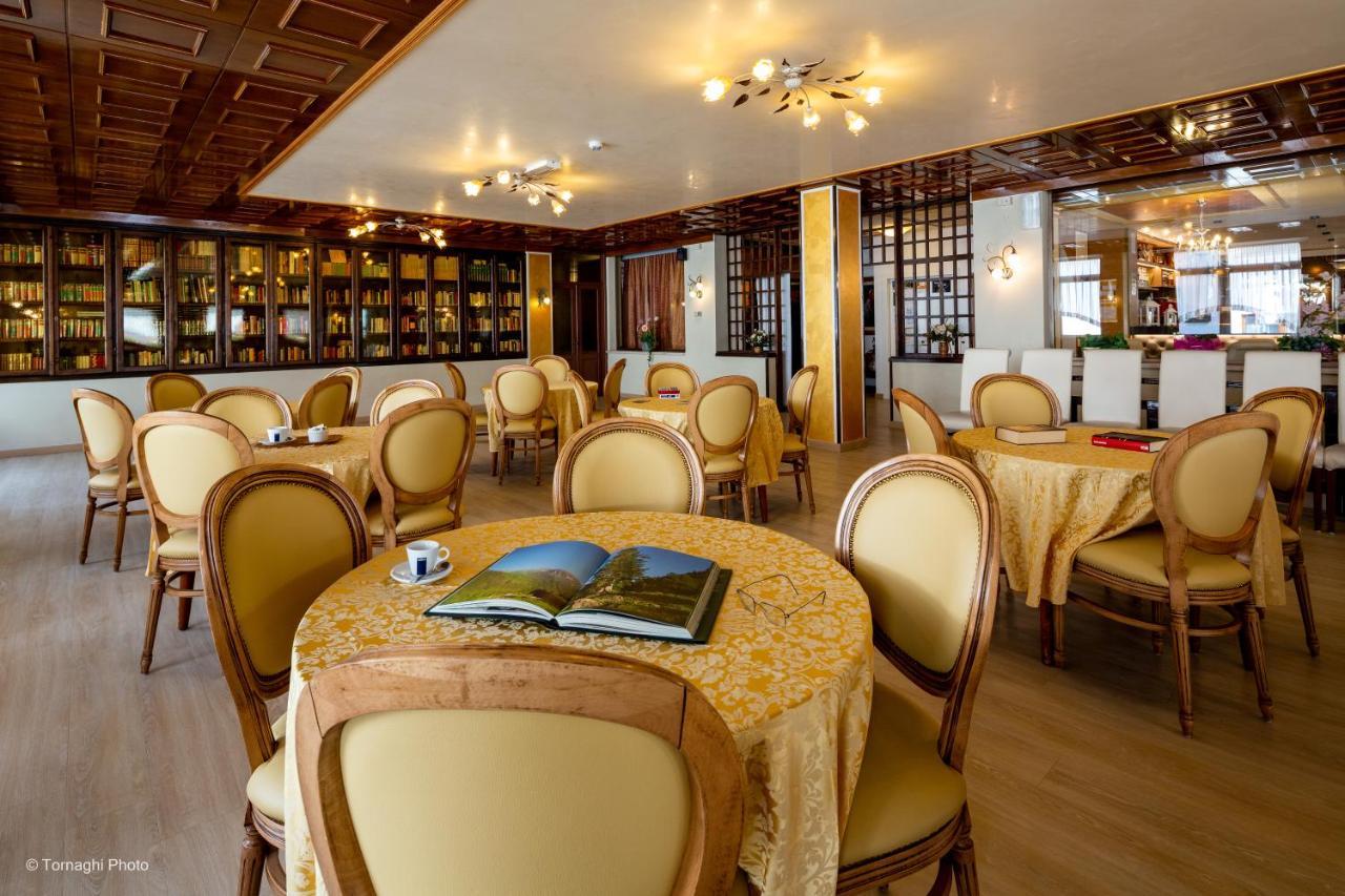 Hotel Alpen أندالو المظهر الخارجي الصورة