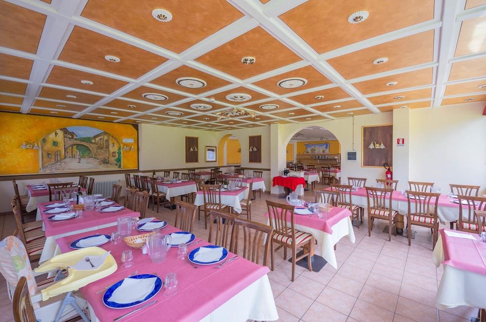 Hotel Alpen أندالو المظهر الخارجي الصورة