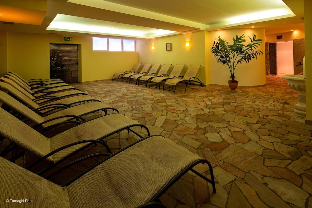 Hotel Alpen أندالو المظهر الخارجي الصورة